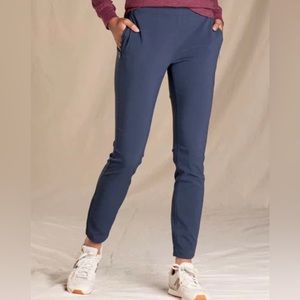 Toad&Co Women's Pants Rover Moto Crop Pant Navy Blue Size 10 Athletic Nylon NWOT